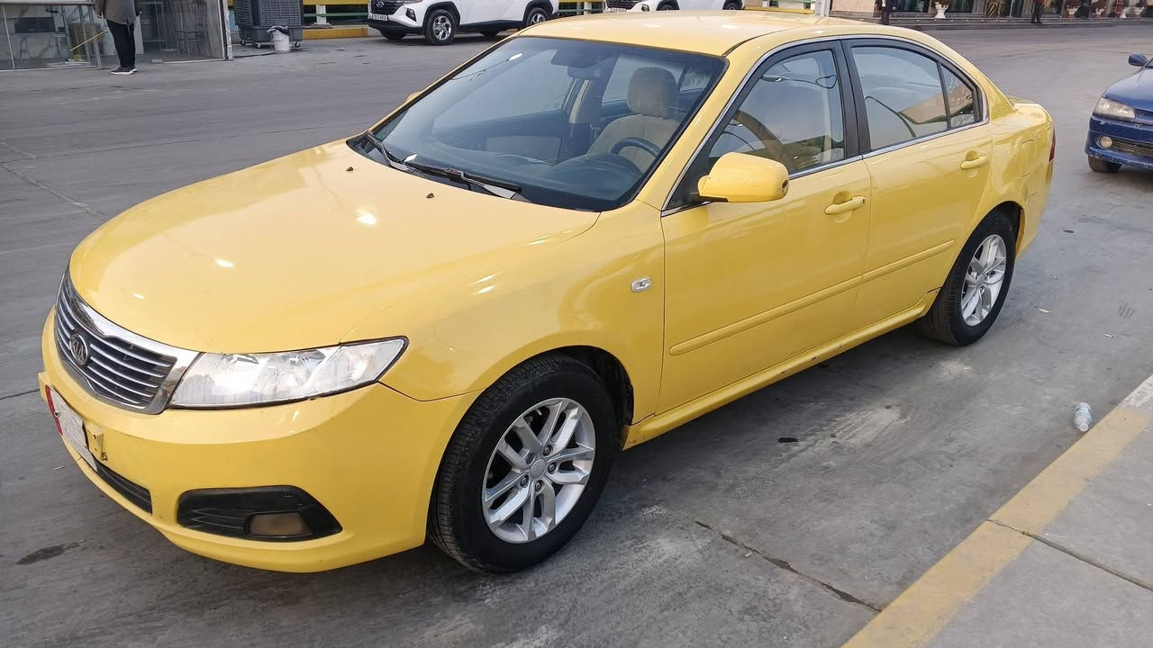 اوبتيما 9خليجي مكينه 2000 بيهه جاملغ خلفي بدون دواخل لسياره حلوه وجاهزة مكينه كير مكان لسياره بغداد لشعب لسعر 94 //***********
