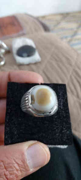 محابس قديمه صياغه ثقيله واحجار ثمينه اصليه ..العنوان ميسان/وهذا رقم الموبايل/واسعار مختلفه يوجد واتساب فقط الشراي يدخل خاص تحياتي للجميع/*********** للعلم مو بياع شراي .محابس مقتنيهن
