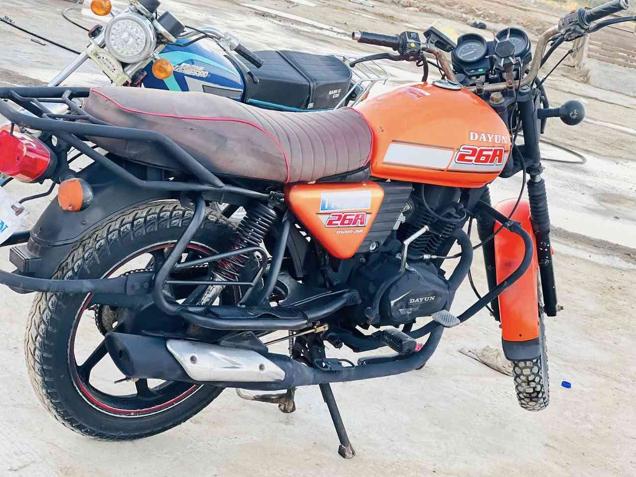 سلام عليكم دراجة داي ون فحل  شرط لا تنقيص ولا تبخر شلعه ومعدل فول؟ملاحظه دراجه وراقه ضاعن عندي كفلك عشاير مودليل 23جاهزه ع اخر حبايه كهربائيات كله شغاله سعره 900وبيه مجال الطيبن مكاني ناصريه قلعه سكر ***********😍
