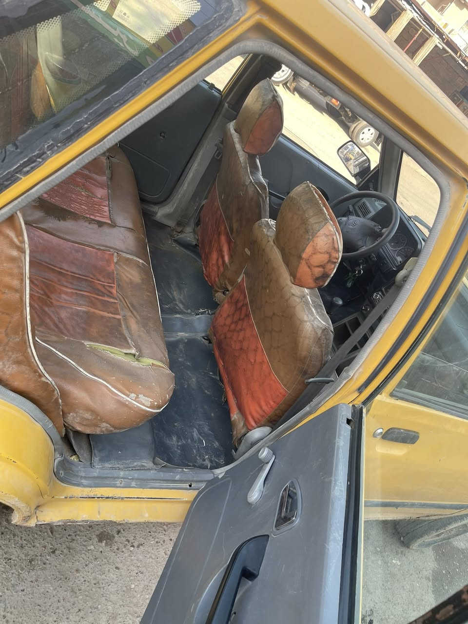 سلام عليكم سايبه راعي متوفي ابيع كوم حديد  موديل ١١ كير مكينه مكفولات شواصي مكفوله كشر كدام عينك كهربايات كله شغاله تخم تاير جديد صدر امامي خلفي جديد حداديه جديده رايده ب١٣ وبيها مجال حك الجيه مكاني بغداد المدائن  ‭٠٧٧٨ ٣٢٤ ٩٩٣٨‬
