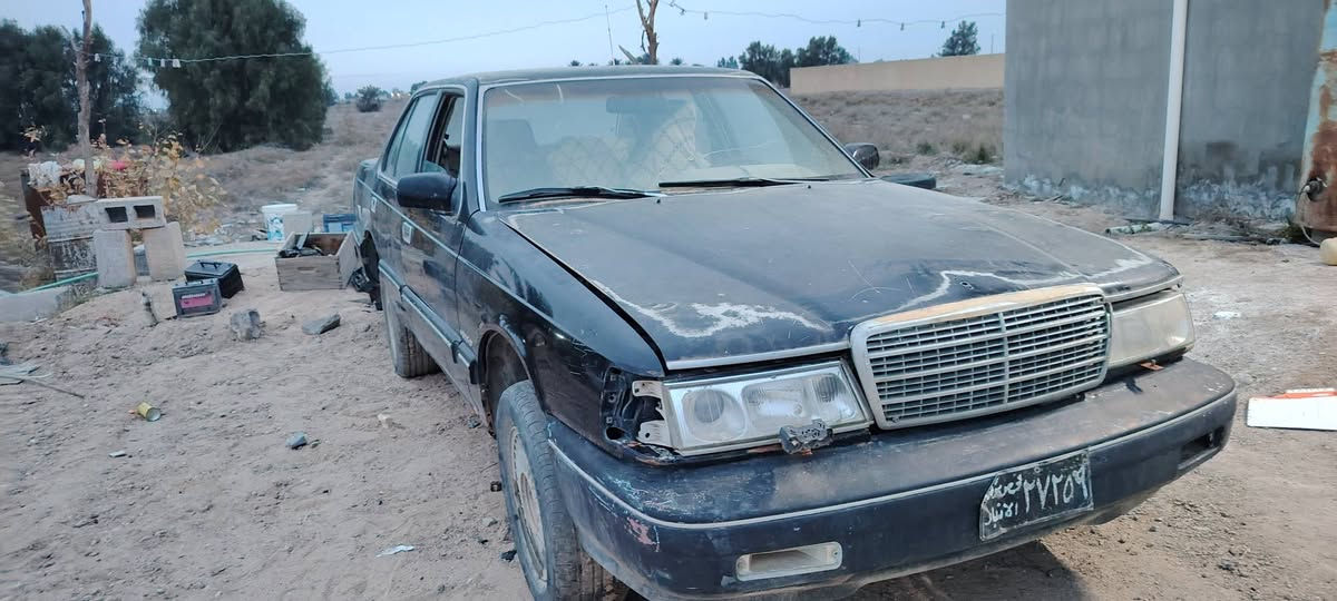 يوجد كيا بونتيشا ٩٦ شغاله كير ومحرك بحاله جيده رقمها فحص اسود ابعه علي وضعها***********
