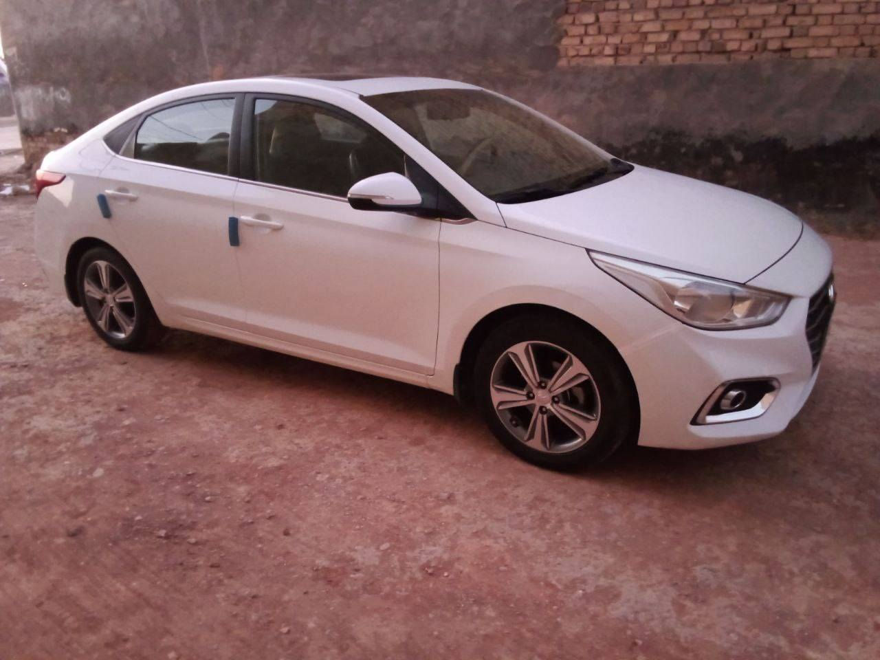 اكسنت ٢٠٢٠بغداد خليجي مكينة ١٦٠٠مكفوله ماعدا ضربة بالجنطة 
السعر ١٢٧
الاستفسار ***********
