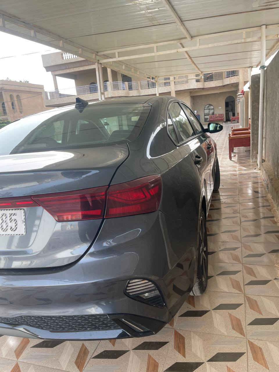 فورتي 2023 امريكي رقم بغداد بأسمي صبغ قطعه وحده فقط بدون دواخل جاملغ خلفي ايسر الباقي مكفوله حتى من الرصعه ماشيه 40 حقيقي سياره اول ترقيم الها قبل شهرين 
محرك كير كفاله تبريد ثلج حداديه تخم تاير كلها جديده 
السياره جديده جداً بمعنا الكلمه 
رادار جانبيه حساسات امامي وخلفي شاشة جبيره كامره خلفيه دواره مري شفط كهربائيه كشنات تدفئه تبريد لايت زنون بالكامل أللايت الخلفي ليد 5 ويل كب كبير رادار خلفي وأمامي تبريد قطعتين نظام مانع انزلاغ شاحن واير لس اريل نفكيشن السياره جديده  جداً  السياره فقط قطعه وحده الباقي مكفول من الرصعه او الشخط 
السعر 150 $ وبيها مجال 
للأستفسار ***********
