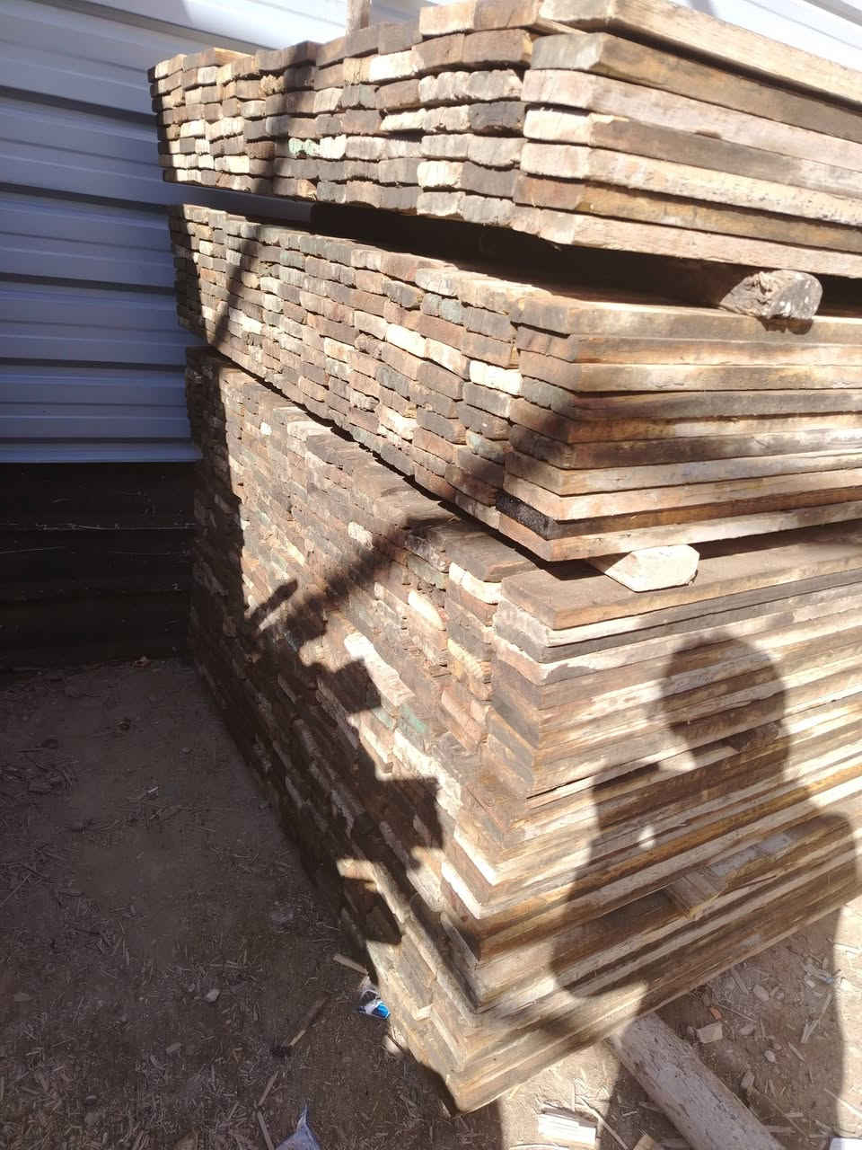 سلام عليكم قالب خشب للبيع مكاني حله تفاصيل داخل الفيديو شراي يتصل ***********
