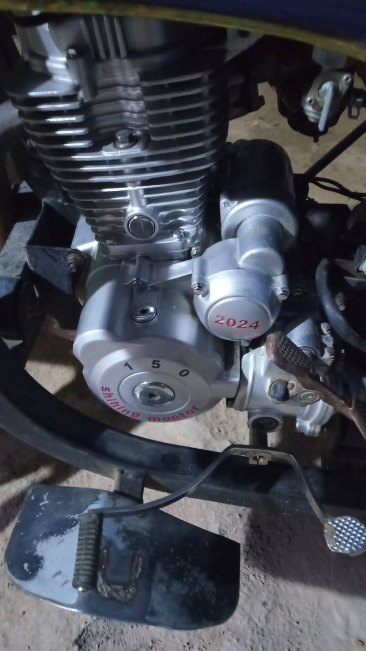 للبيع اوراق بيه محرك ٢٤ نضيف عنوان زنكوره الستفسار *********** سعر خاص
