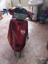 فراشة • وردي • نظيفه