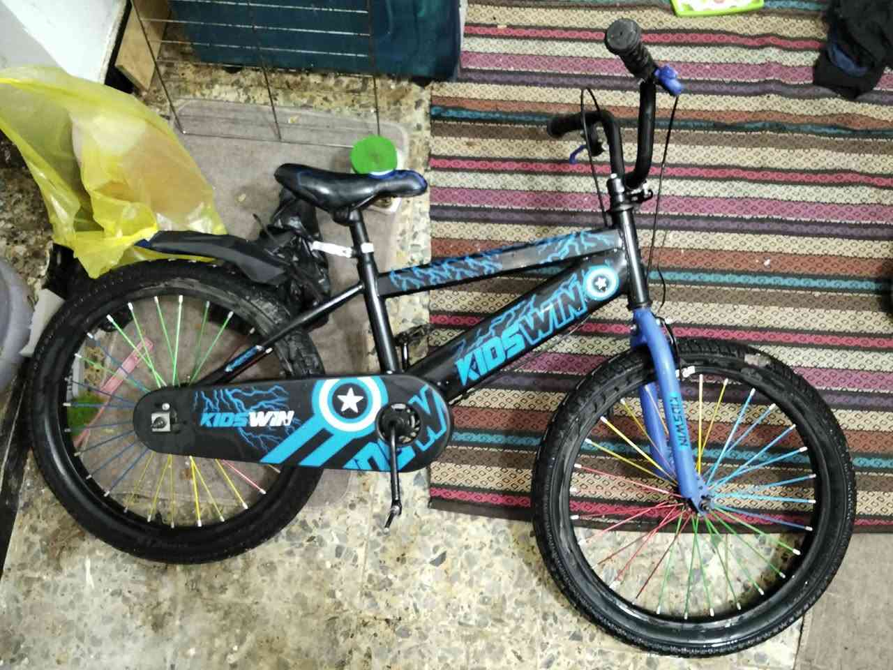 بايسكل للبيع السعر 75 و بي مجال حجم 22


**إذا كنت صاحب هذا الإعلان وتريد حذفه لأي سبب، رجاءا أرسل رسالة إلى الدعم الفني**
