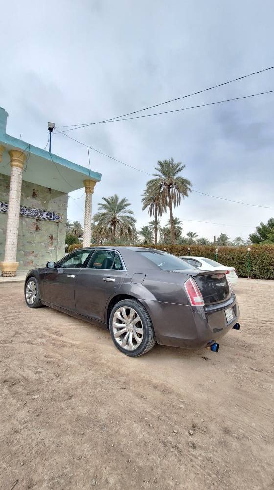 سلام عليكم اوباما 2013 بيه صبغ قبق جنطه وجملغ خلفي رش بدون ارباك سياره جاهزه تخم تاير حداديه كير مكينه تبريد كفاله سياره جديده مابيه نقص السعر 155وبيه مجال الشراي يتصل ***********
