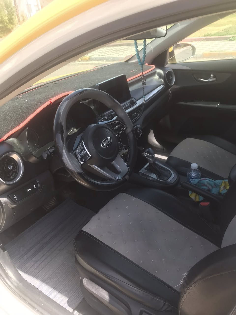 السلام عليكم سيارة كيا فورتي مديل 2020 مكينة 2000دوش خير من الله حادث في المنشور يرباكات سليمه الغود صواصي كفاله سعر 135 مكان سيارة بغداد الشعله الرحمانية


**إذا كنت صاحب هذا الإعلان وتريد حذفه لأي سبب، رجاءا أرسل رسالة إلى الدعم الفني**