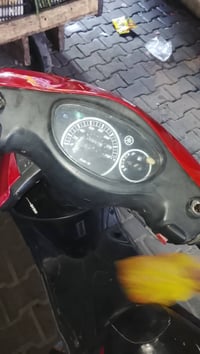 اكزز ياباني الدراجه نضيفه سلف هدركفر اصلي السعر 600الدراجه لا تبخير ول...