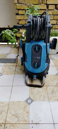 جهاز غسل • يحتاج صيانة