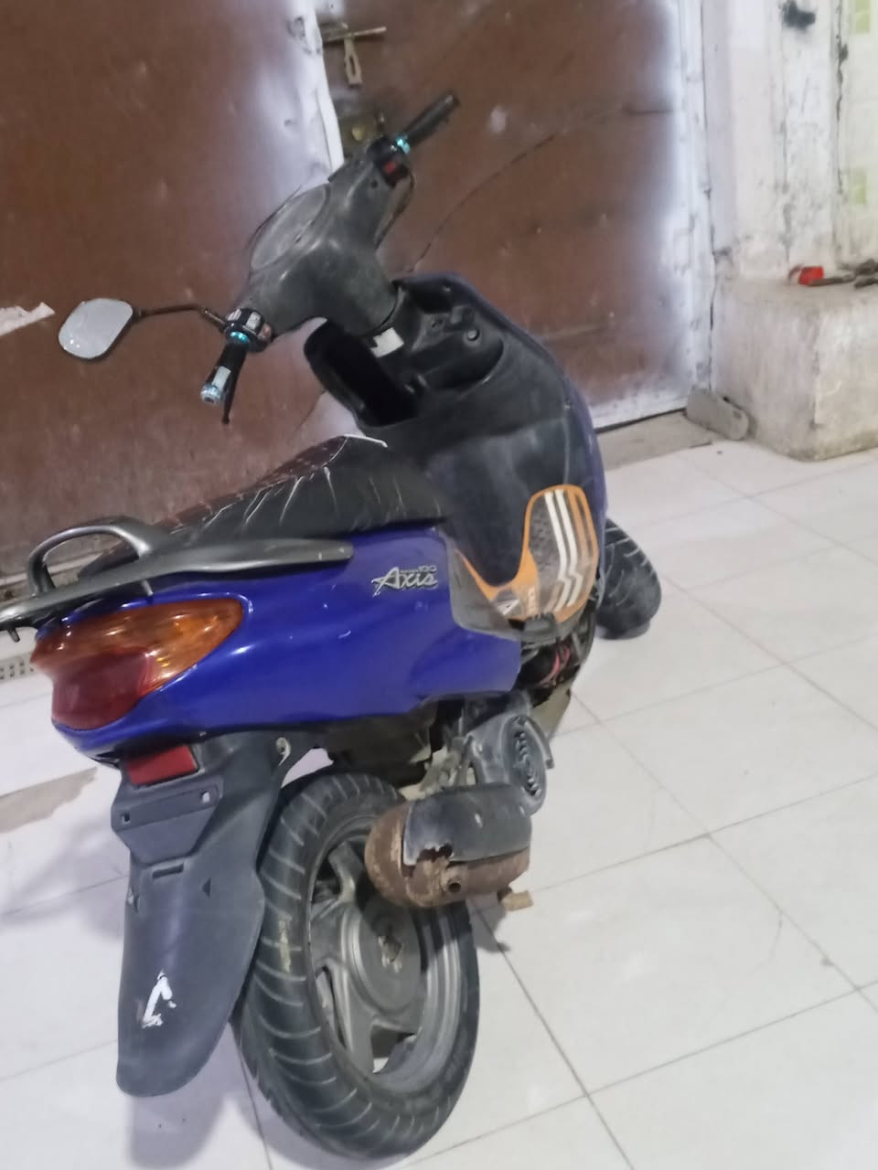 السلام عليكم اكزز للبيع او مراوس ياباني خطين قفل جنطه قفل سكان قفل اكسن اشاير عالي ناصي بك لايت تواير جدد بل جيس دبلات امامي خلفي كله شغال دراجه جديده وعله حسب الاصول مكينه مفتوحه مبدل فقط بستم نكره سلف كهربائيات كله شغاله نص هندر شرط ماعوزه اي شي للبيع اومراوس مكاني ناصريه مركز سعر 400وبيه مجال  رقم الهاتف ***********
