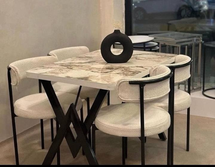 للبيع جديد السعر 150 الف 
اي استفسار دزولي طلب صداقة واني اتواصل وياكم او واتساب على الرقم ***********🌹
