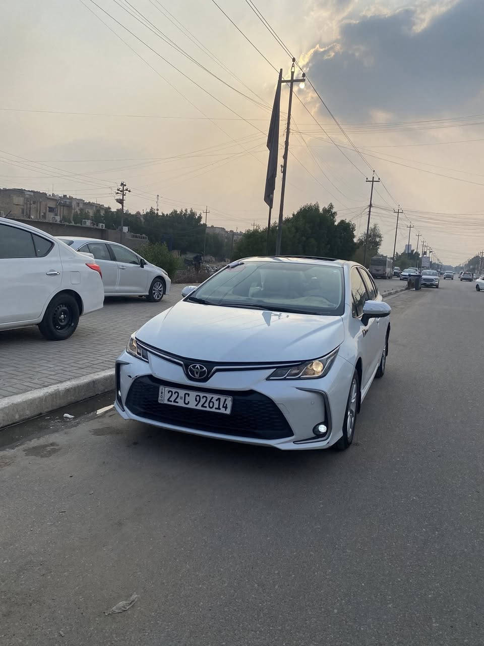 سلام عليكم كورلا 2024 ساز كفاله عامه ماشيه 41الف مكان البصره الموفقيه السعر195وبيها مجال /***********
