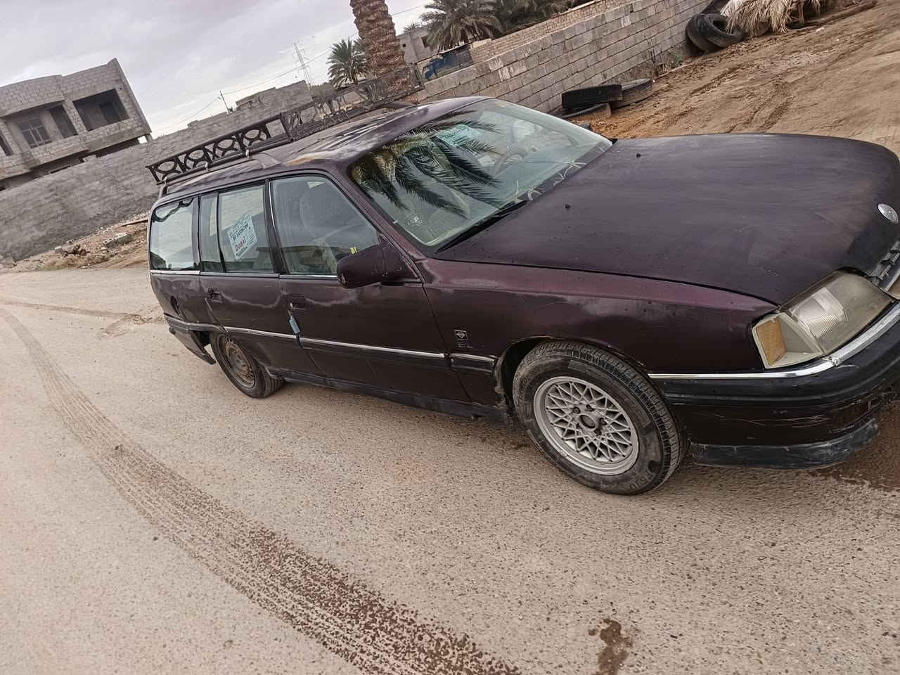 اوبل للبيع موديل 1992

السيارة باسمي شرط التحويل

سنويتهة ل 2028

كير مكفول

محرك مكفول

رايدهة 19 ورقة وبيهة مجال للشراي

مكاني الرمادي حصيبة الشرقية

***********

***********
