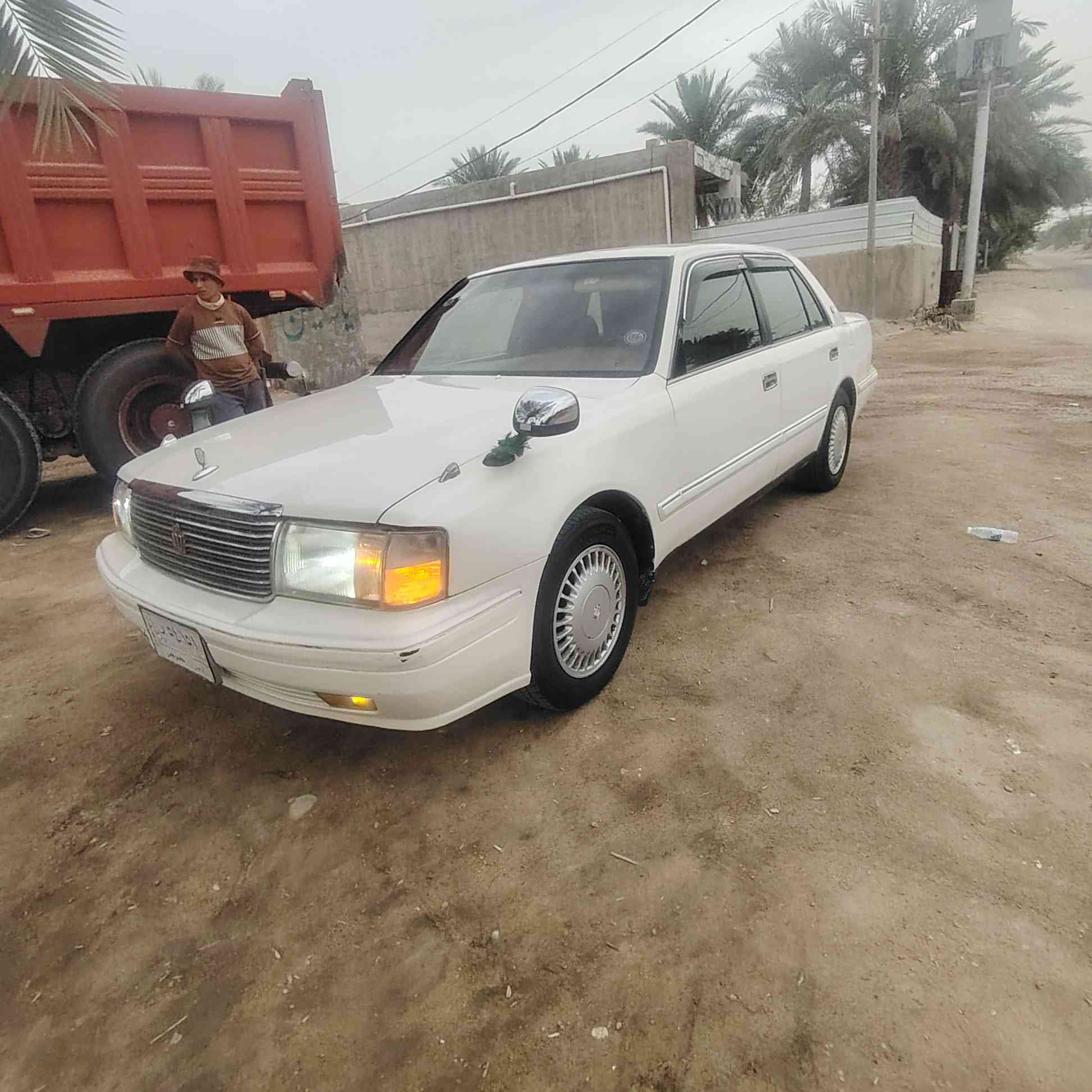 راس الثور تكم ايسر ابلادي سعودي 5 دكم شاصي 55 فحل السياره كفاله من گص ونقل والصوليات تبريد قطعتين مؤديل 98  تخم تاير كهربائيات كله شغاله  السعر 88 ورقه  *********** العنوان النجف الاشرف
