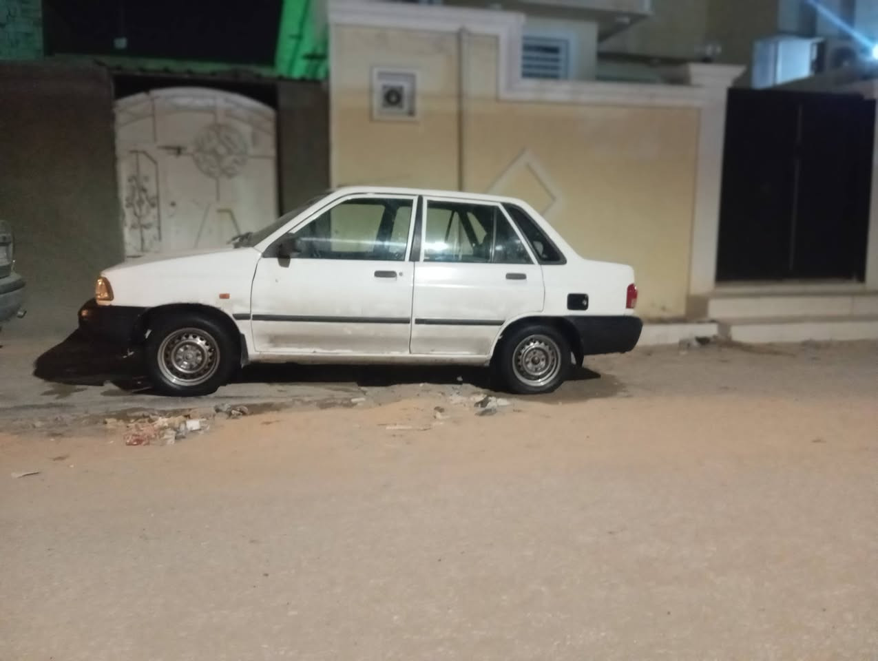 سلام عليكم
سايبه مديل ٢٠١٢
للبيع فقط 
سياره حلوه و جديده 
جواه تخم تاير جديد  حداديه جديده
منضومه ماء جديده 
منضومه بانزين جديده
تبريد عوزه راديتر فقط 
سياره بيه جاملغ خلفي فقط الباقي كفاله
رقمها قادسيه مداور نجف صاحبه نجف
شواصي ستوني مسويهن سياره مال جناي
السعر ٣٤ و بيه مجال بسيط 
مكلف بنشر 
رقم صاحب سياره ***********
