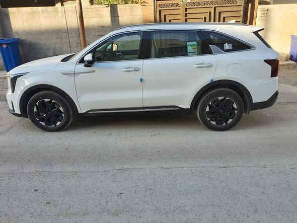 السلام عليكم ورحمة وبركاته 
كيا سورنتو 
مديل 25
رقم أربيل 
مكينه 4 سلندر 
ويل 18 
وكاله NlM أكدال 
ماشيه 10 ونص 
السياره بحاله الوكاله وداخله ضمان 
الساره فول ما عده المقاعد مو جلد 
مكان السياره صلاح الدين /سامراء 

السعر 3 دفاتر وبيه مجال بسيط 
***********؟
