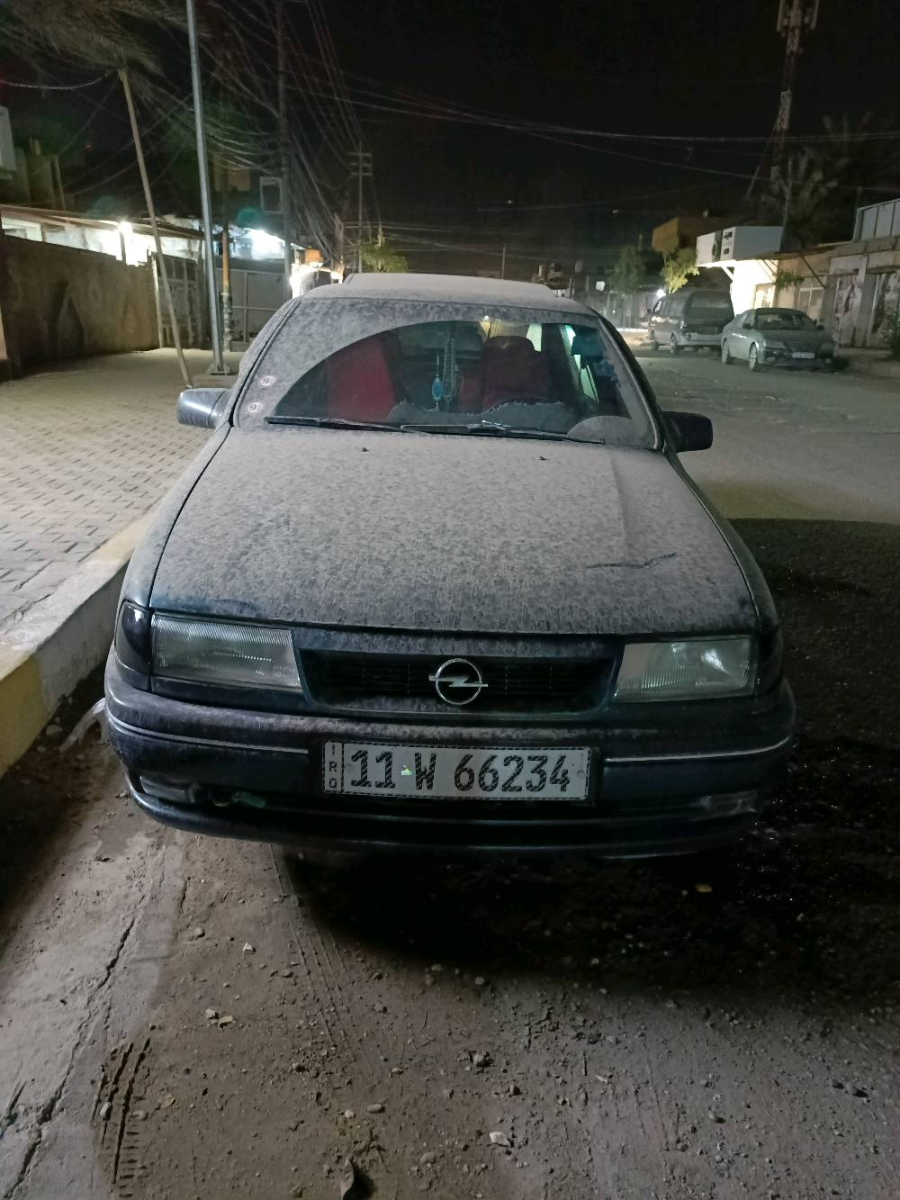 للبيع تبريد ثلج رقم بغداد دولي محرك 18 المرغوب بيها جراد شويه بل جاملغات الوره تخم تاير جديد محرك وكير بشرط السعر 49 وبيها مجال قفلها ب 45 سياره جاهزه مال جناي
