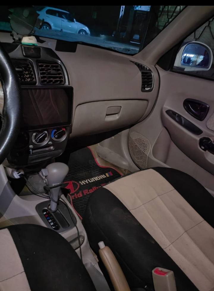 فيرنا هونداي 2011 أوتوماتيك للبيع
السيارة مكفولة من الصبغ والحادث بلادي 

كير ومكينة خير من الله كفالة

رقم انكليزي بغداد

السيارة باسمي هم

السعر 78 وبيها مجال للطيبين

***********
