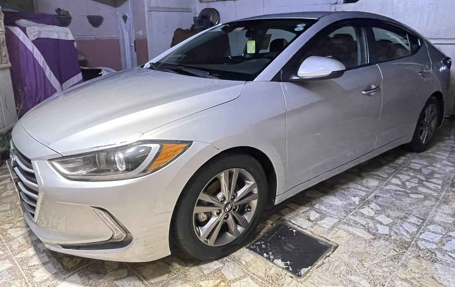 السلام عليكم 
النترا 2018 امريكي حادث بنيد فقط مبدل بلادي نفس اللون بدون دواخل شاصي لغد سليم شاشه كامره تحكمات رادار حانبي مانع انزلاق كير 3 انظمه عادي ايكو سبورت 
مكينة 2000 دوش تخم تاير زنون حداديه السياره جاهزه بدون نقص ماشية 82 
رقم اربيل باسمي تحويل مباشر 
مكان السياره بغداد مرفق السونار وصور الحادث السعر 127  بي مجال 
اتصال /*********** 
استفسار اتصال ع الرقم .
