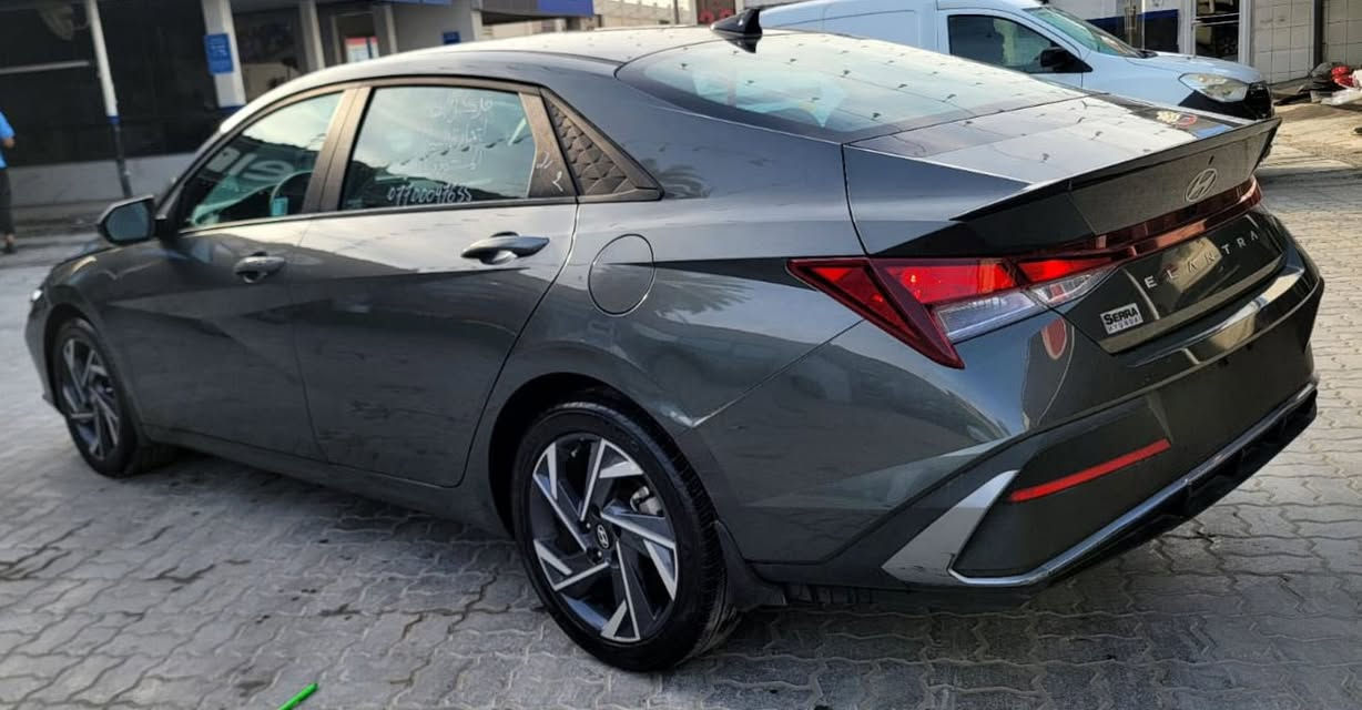 النترا 2025 مواصفات sel تبديل جاملغ ايسر وصبغ بنيد حادث مرفق بالمنشور دخول جديد باسمي تترقم اي محافظة 

بصمة تشغيل عن بعد رادارت نقطة عمياء صندوق ذكي الخ..

سعر148 وبيها مجال بسيط 
***********
