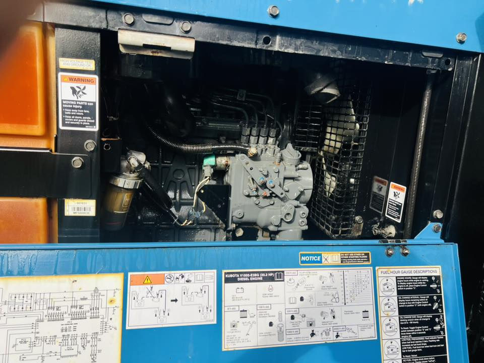 #جديدنا
نوع المحرك:كابوتا ياباني 
القدره:25KVA
المحرك:4بستم 
نوع الملف:لوري سومر فرنسي
كاتم مع خزان وقود 
مع سسستم بروتكشن كامل للحمايه ونظام اوتو Ato
 الهاتف:***********
***********
