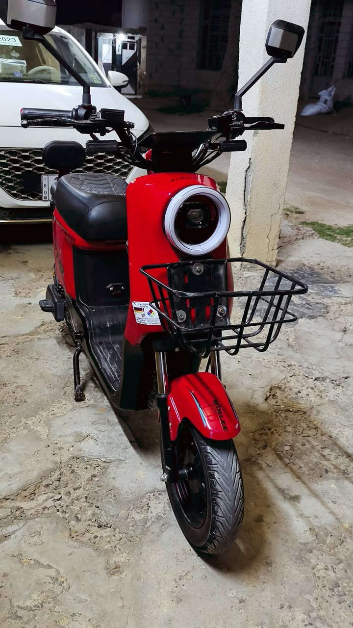 السلام عليكم دراجه شحن ار 9 جديده مستعمله اسبوع السعر خاص الرقم التلفون‏
موديل 25
‏‪***********‬‏
***********
