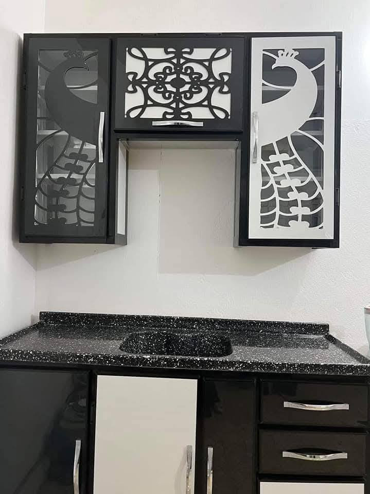 سعر لمتر 110 الف فقط محشي خشب#كاونترات  حسب الطلب محشي خشب   
مع ضمان صيانه لمدة 3 سنوات 
اسعار تنافسيه 🔥🔥 
متوفر استندرات 2متر ارضي مع ملحق  
 مع سنك متر ونص مرمر.    
رقم واتساب /***********
#للجميع 
@إشارة 
#يوجد_نضام_قسط 
#محاويل_المكان_قرب_المدرسة_اكادمية 
#المعرفة_الاهلية
