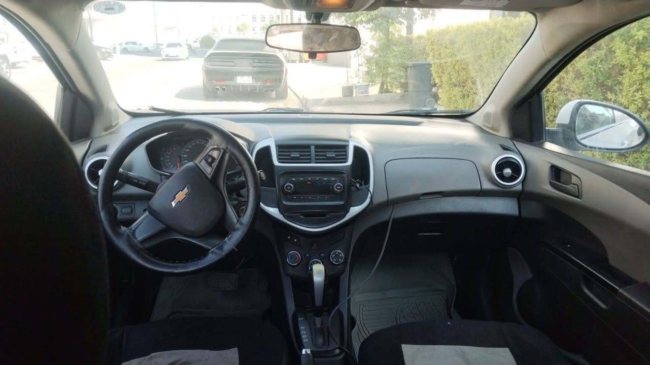 شوفرليت افيو 2018 خليجي محرك 1600
مواصفات مانع انزلاق Abs فوليوم قفل مركزي لايتات ليد وكشف الضباب مراة كهربائي تبريد وتدفئة وكير ومحرك بشرط سنوية جديد لغاية 2030 بيها 4 قطع صبغ بدون دواخل أربيل, العراق


**إذا كنت صاحب هذا الإعلان وتريد حذفه لأي سبب، رجاءا أرسل رسالة إلى الدعم الفني**