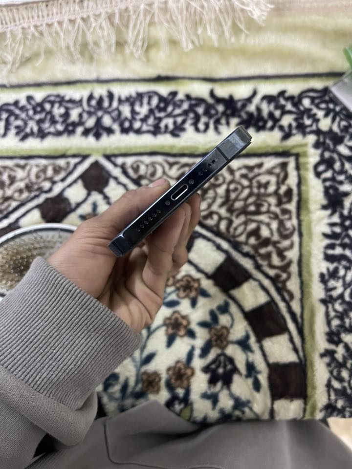 السلام عليكم ايفون 12 برو ماكس مبدل شاشه GX شبه الاصليه وضهر مكسور فقط وفرمته بدون ماحدثه وطلعلي تعذر تنشيط لازم اله حاسبه ابيع ع هل حطه سعر قفل قفل 270 
مكاني بغداد الدوره ابو دشير 
رقمي ***********
