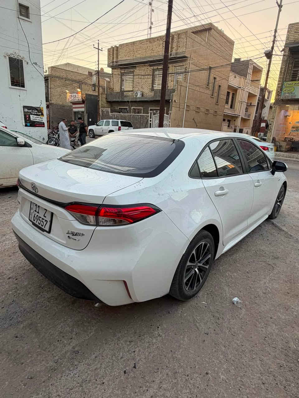 كورلا 25 هايبرد فووول شكل الامريكي...
فوووول موصفات للاخير..
فتحه .بصمه. محرك 1800.تبريد قطعتين. البجم لد. شاشه كامره. اتو هولد. لايت عدسه فول الفول.. بعدها بنايلونات الشركه.
ماشيه 19 ..
كفاله حتى من الشخطه...
مكاني بغداد الدورة ..
للبيع الشراي اتصال ***********
