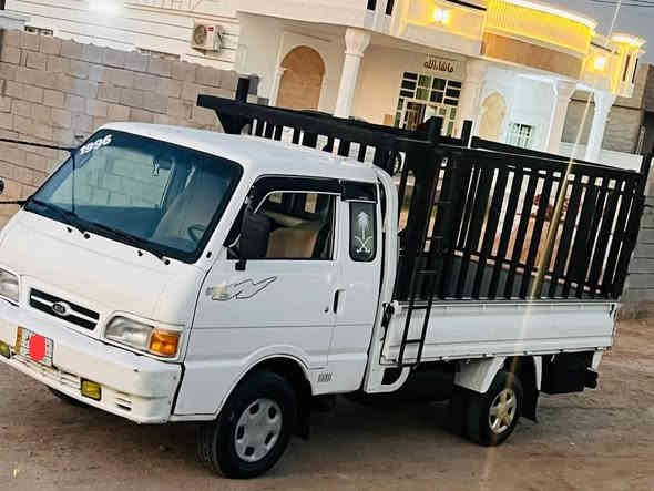 يالله كيه بنكو للبيع موديل 96سياره على وضع الشركه
لا صبق ولا سمكره بلاديه نضيفه حيل مال جناي 
شرط كير محرك صدر باور اكسل كله بلاديه 
كله شغاله مسجل اناره تحويل مكان السياره الرمادي جزيره البوعبيد السعر 57للستفسار ***********
