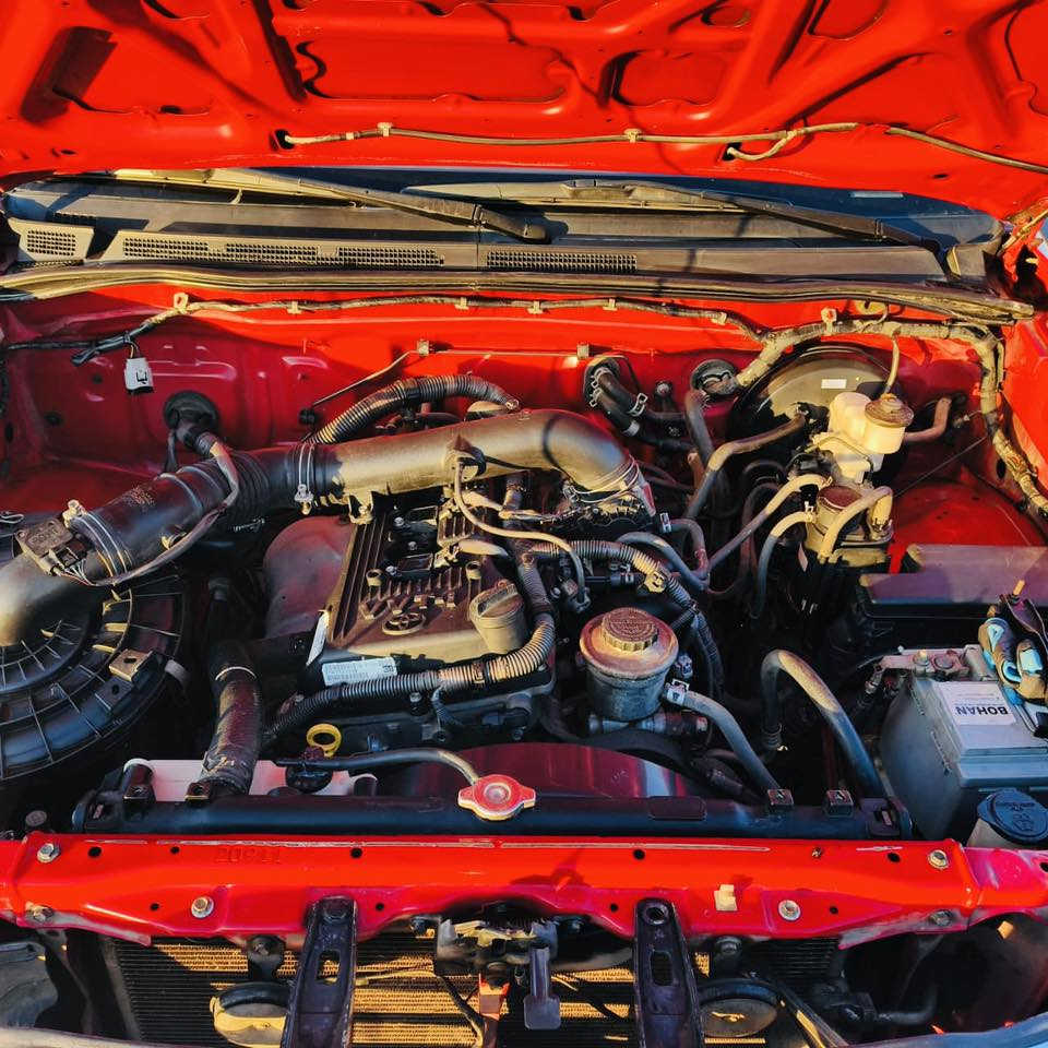 السلام عليكم 
 بيكم تيوتا موديل 2014 رقم واسط بسمي 
السياره نضيفة خير من يم الله مكينة ما مفتوحة 
تبريد ثلج تدفئة السعر 150 💵 
رقم الهاتف/ *********** / ***********
مكانة بغداد حي النصر
