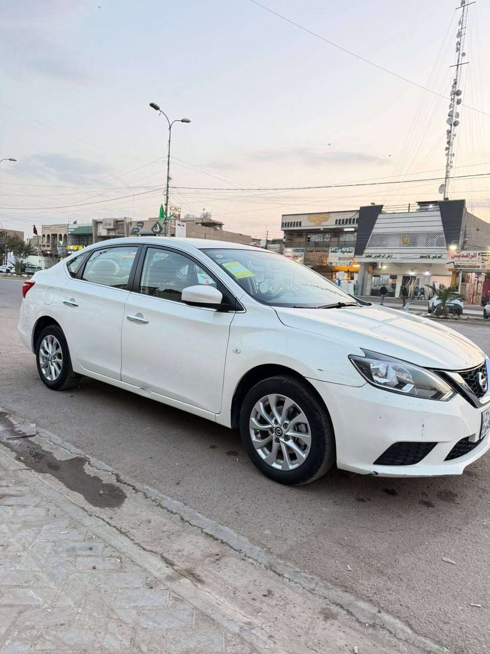 السلام عليكم ..
للبيع نيسان سنتره مديل 25 تجميع صين

رقم اربيل 

ماشيه 34

بيها طخات بسيطه 

السعر 118

عنوان السياره بغداد الدوره ابودشير

للستفسار ***********
