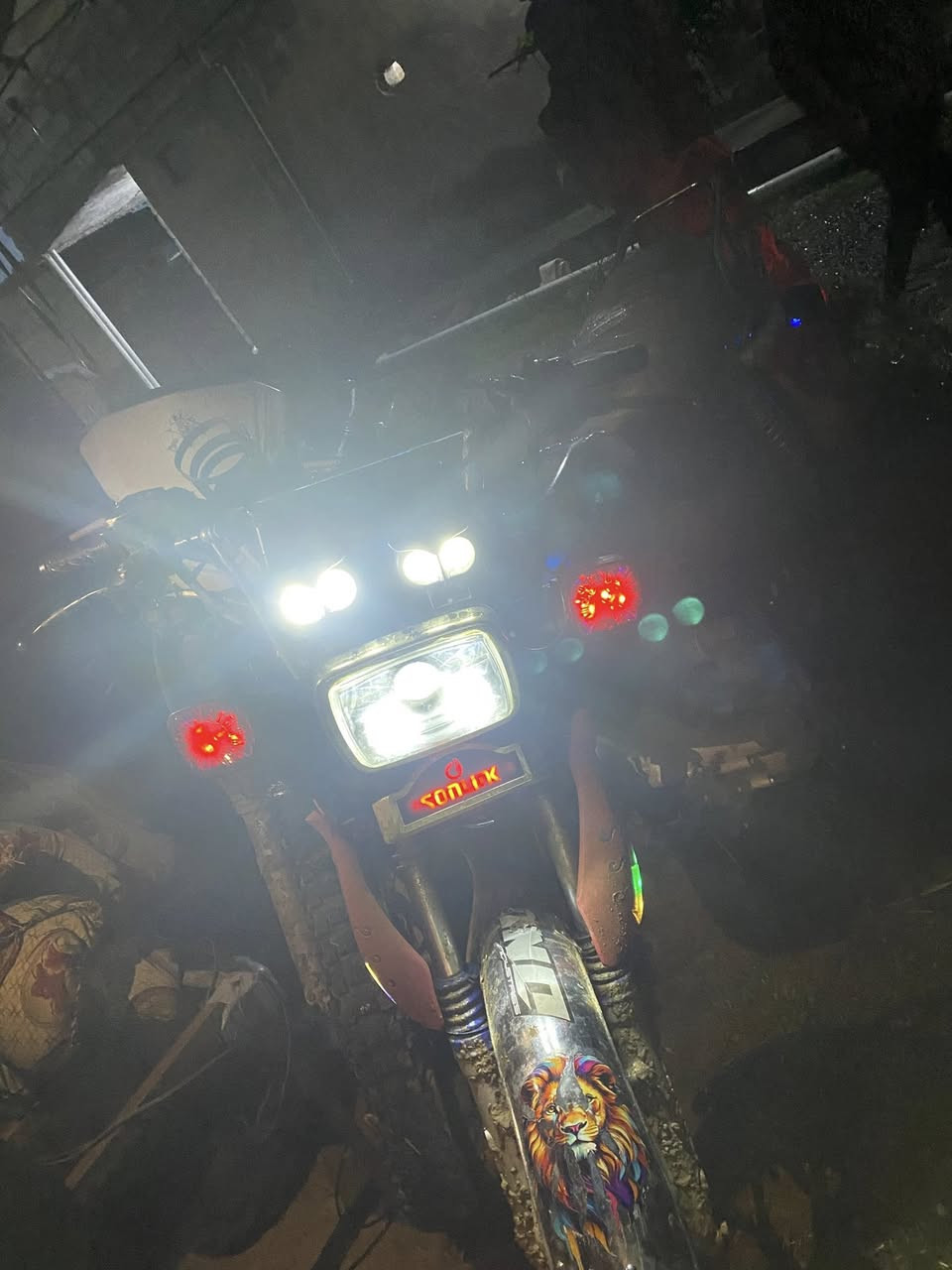 السلام عليكم سيفان موديل ٢٤ محرك ما مفتوح نشاطه خير من الله نضافه جدام العين السعر ٥٢٥ وبي مجال قليل


**إذا كنت صاحب هذا الإعلان وتريد حذفه لأي سبب، رجاءا أرسل رسالة إلى الدعم الفني**