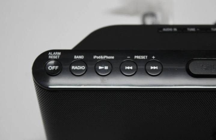 مضخم صوت وسبيكر اواكس وراديو مع ساعه ومنبه ماركه سوني SONY الجهاز نضيف جدا باله انكليزي السعر على الخاص#&*&###@


**إذا كنت صاحب هذا الإعلان وتريد حذفه لأي سبب، رجاءا أرسل رسالة إلى الدعم الفني**