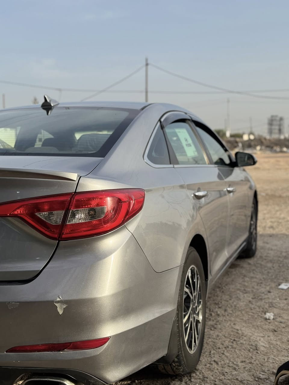 السلام عليكم
سياره سوناتا 2015 امريكي السياره  محرك 2400 جاهزه من كلشي محرك كير تبريد حداديه تخم تاير ماعايزه أي شي موصفات السياره السياره أشاره مري تحكمات ستيرن ويل كروم وبيها هواي موصفات 

بيها 3 قطع صبغ فقط لا داخل ولا شاصي ولا أي شي للأستفسار الرقم ***********  بي واتساب مكان السياره النجف الاشرف
