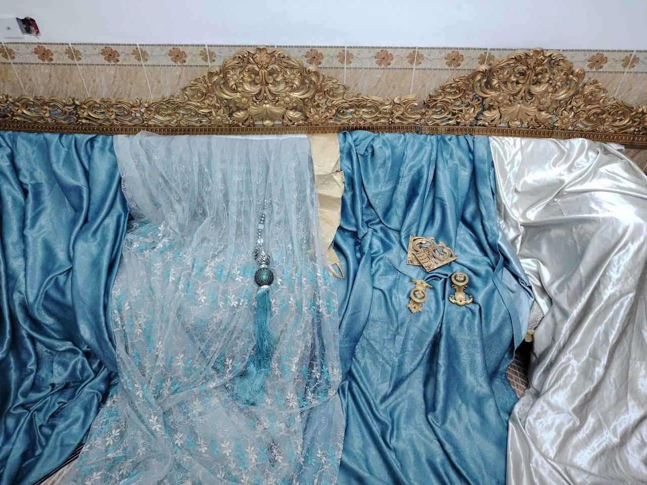 أغراض بيت للبيع
ملاحظة الكاروك جديد ما مشدود كله بعده بالكارتون العنوان
تكرررريت


**إذا كنت صاحب هذا الإعلان وتريد حذفه لأي سبب، رجاءا أرسل رسالة إلى الدعم الفني**