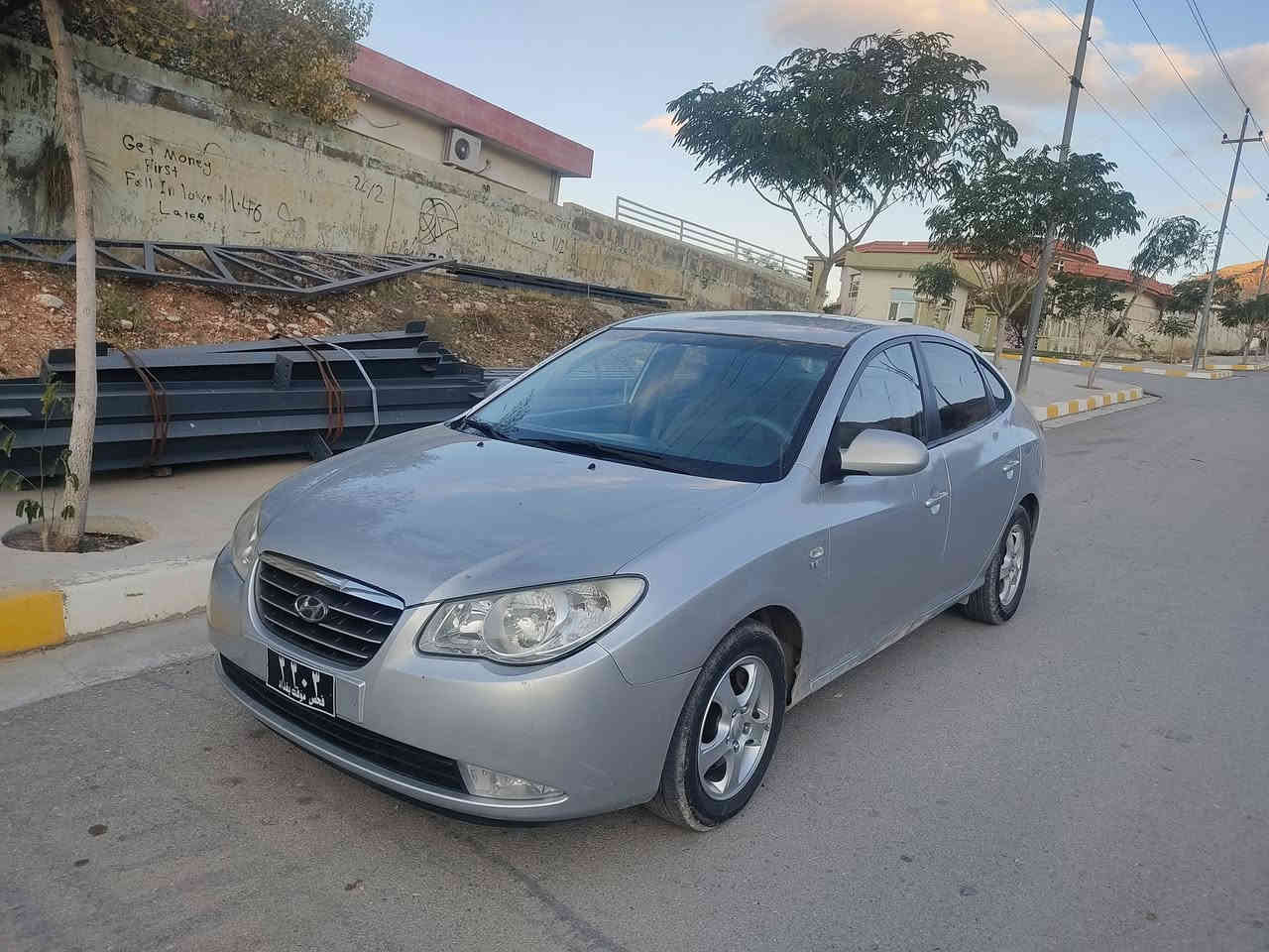 ئاڤانتی2009 براوە کوشن جلد مەکینەو گیڕی بەشەرت مەسروف کراوە سعری 44گەڵاو مەجالیکی کەم شوین دەربەندیخان  ***********     ***********
