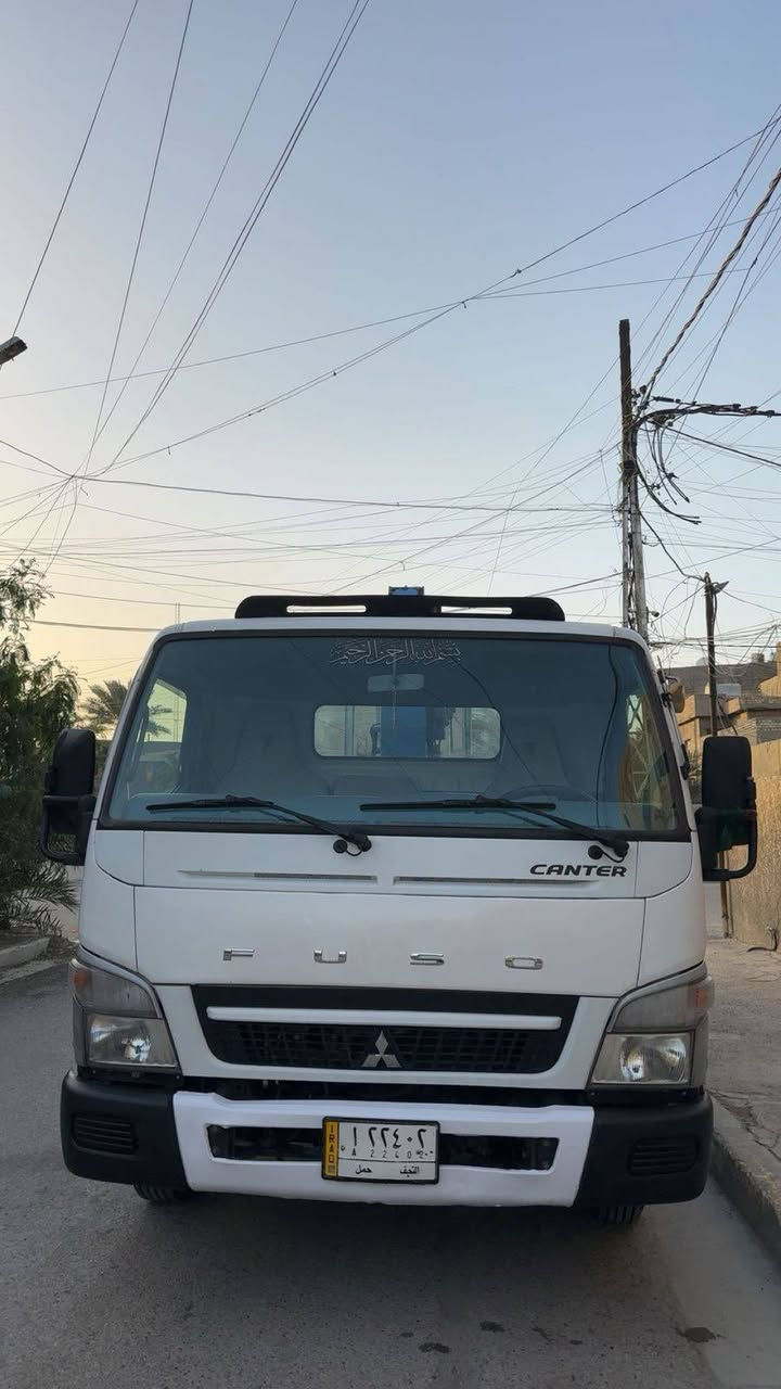 كنتر كرين للبيع الموديل 16الشكل الجديد تخم تاير المكينه بيهه تنقيص الكرين مامرسم السعر 275 وبيه مجال اني مكلف بالنشر ‏‪***********‬‏
