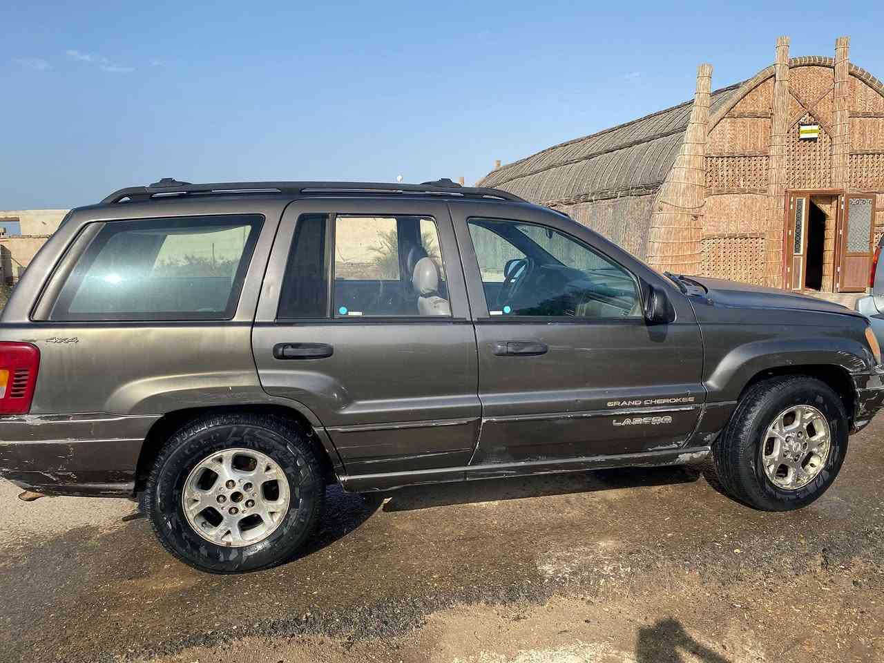 سياره جيب شروكي موديل ٢٠٠٠ سنويه لغاية ٢٢٢٩ بآسمي بدي نظيف مداور بآي وقت السعر٦٠ ورقه وبيها مجال سياره بلاديه 6سلندر رقم كربلاء دولي المكان ناصريه مركز


**إذا كنت صاحب هذا الإعلان وتريد حذفه لأي سبب، رجاءا أرسل رسالة إلى الدعم الفني**