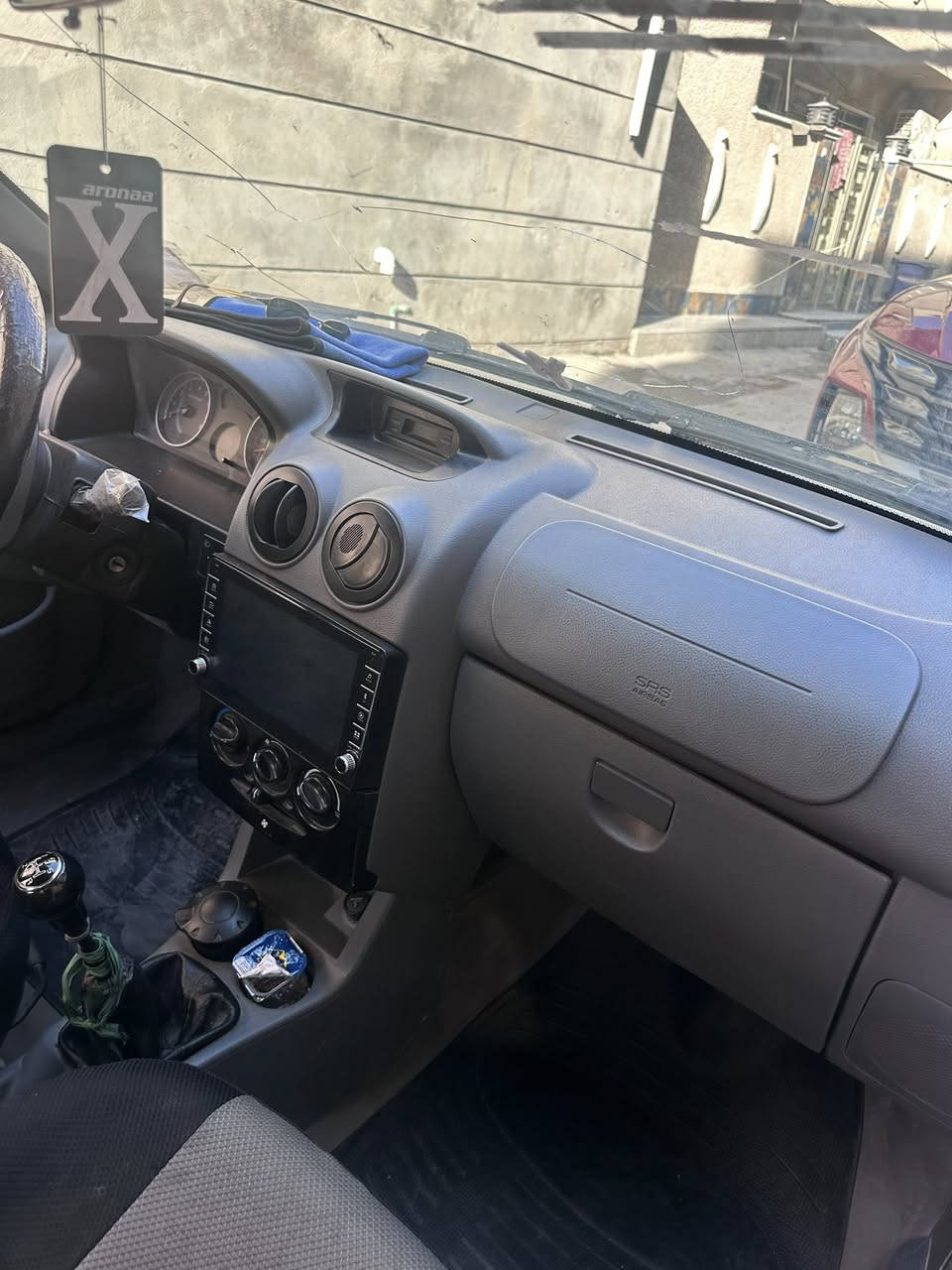السلام عليكم سايبا موديل ٢٠٢٢ ماشية ٨٥ الف بمسي رقم بغداد بيهة طخات بسيطة عدد ٢ السعر ٥٨ وبيهة مجال  رقم الهاتف ***********
