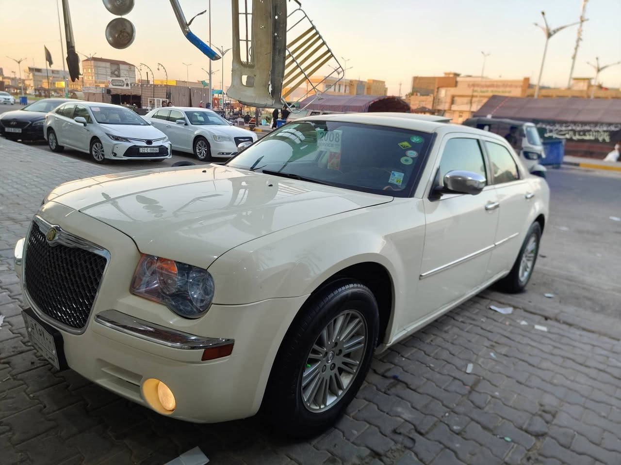 اوباما للبيع موديل 2008 رقم بصرة سنوية لل28 مكينة 3ونص السيارة كنديه دون ضربه السيارة فتحه فول مواصفات كير مكينة حدادية تخم تاير تبريد كله جديد وبيهه صبغ اثر خياس 3قطع عنوان السيارة بصرة السعر 105رقم الهاتف/***********
