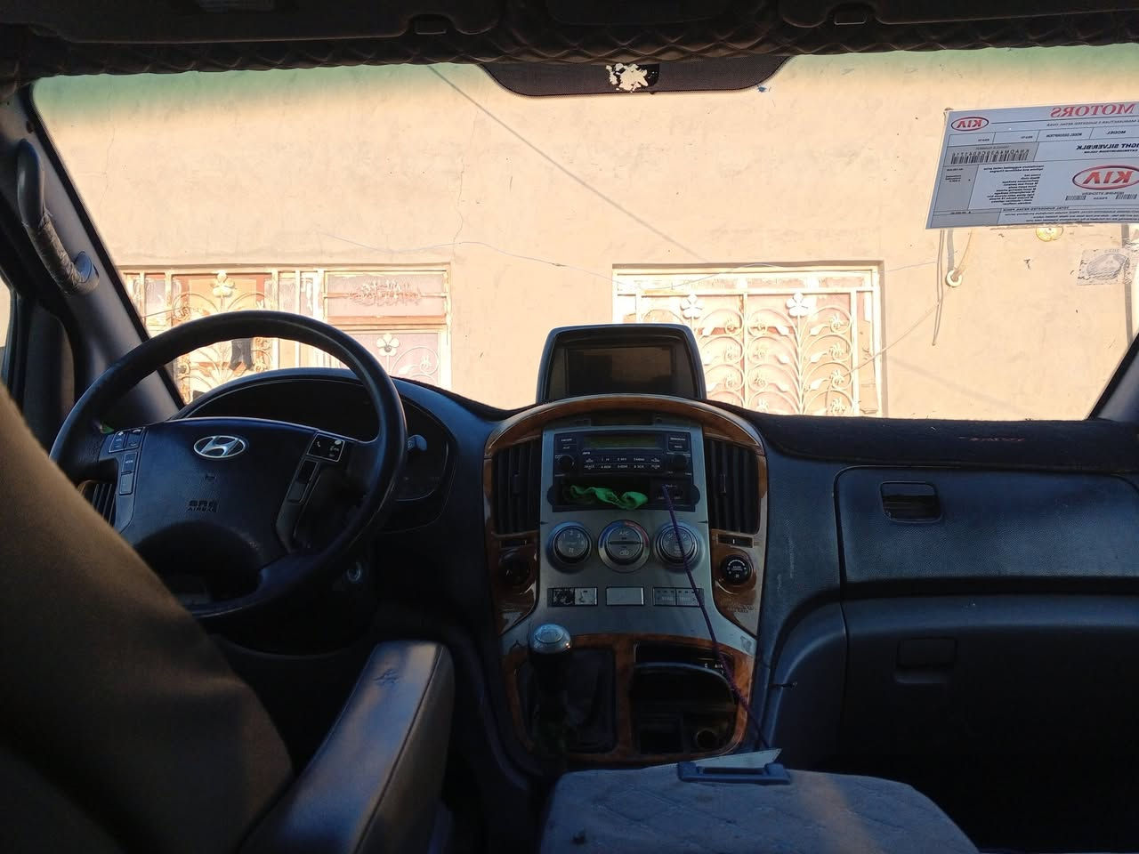 السلام عليكم ستاركس مسكر اصل كير عادي سبلاين 7 سياره بيه تبديل جنطه فقط بيه تعيمر قاعده دبل جهة السايق بس تعميره تعبان ضفيره  كامله شرط كله فيشه بفيشه قبل شهر مبدله  طرمبه مال 9 نوزلات وجوزه مسطره كله جديد زوج تاير الخلفي جديده  سستم جديد ومعمره خياست كله قبل اسبوعين كملته رقم كربلاء ورقي سنويه 27 سعره 122 وبيه مجال
*********** 
***********
