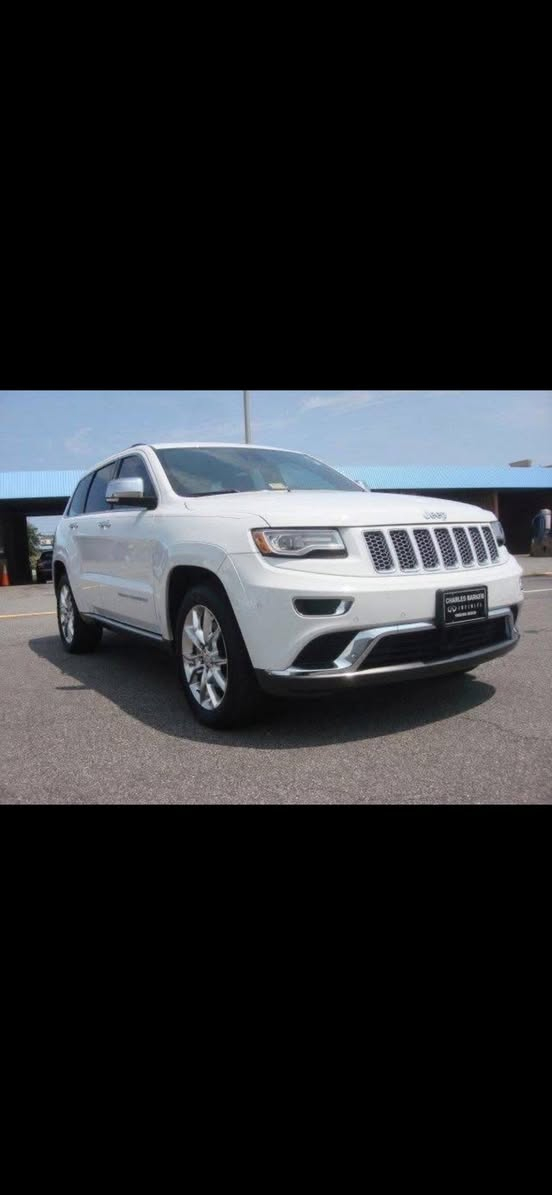 سلام عليكم جيب فول موصفات واحد ع واحد عليه مصفات بل جيت سومت وارد كندي كفاله عامه حبه من البارد ودعميات مكينه 8سندر 5700 كفاله من الفتح وصوت سياره كلش جديده ماشيه 100 الف رقم شمالي تريدتحويل تريد وكاله مكان سياره البصره تصال ***********موديل 14 بيع ومراوس
