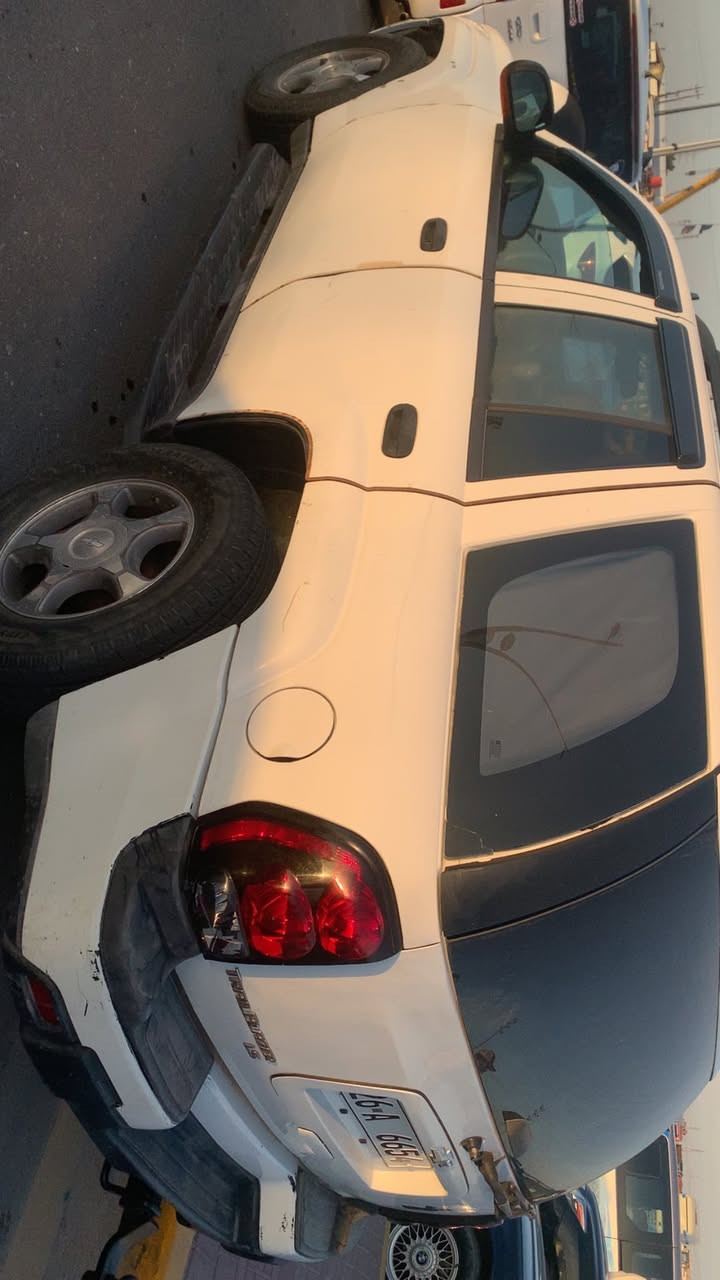 السلام عليكم اخوان بلايزر موديل 2008 بيها طخات قليلة السعر ب90 التفاصيل اكثر (***********) العنوان البصره
