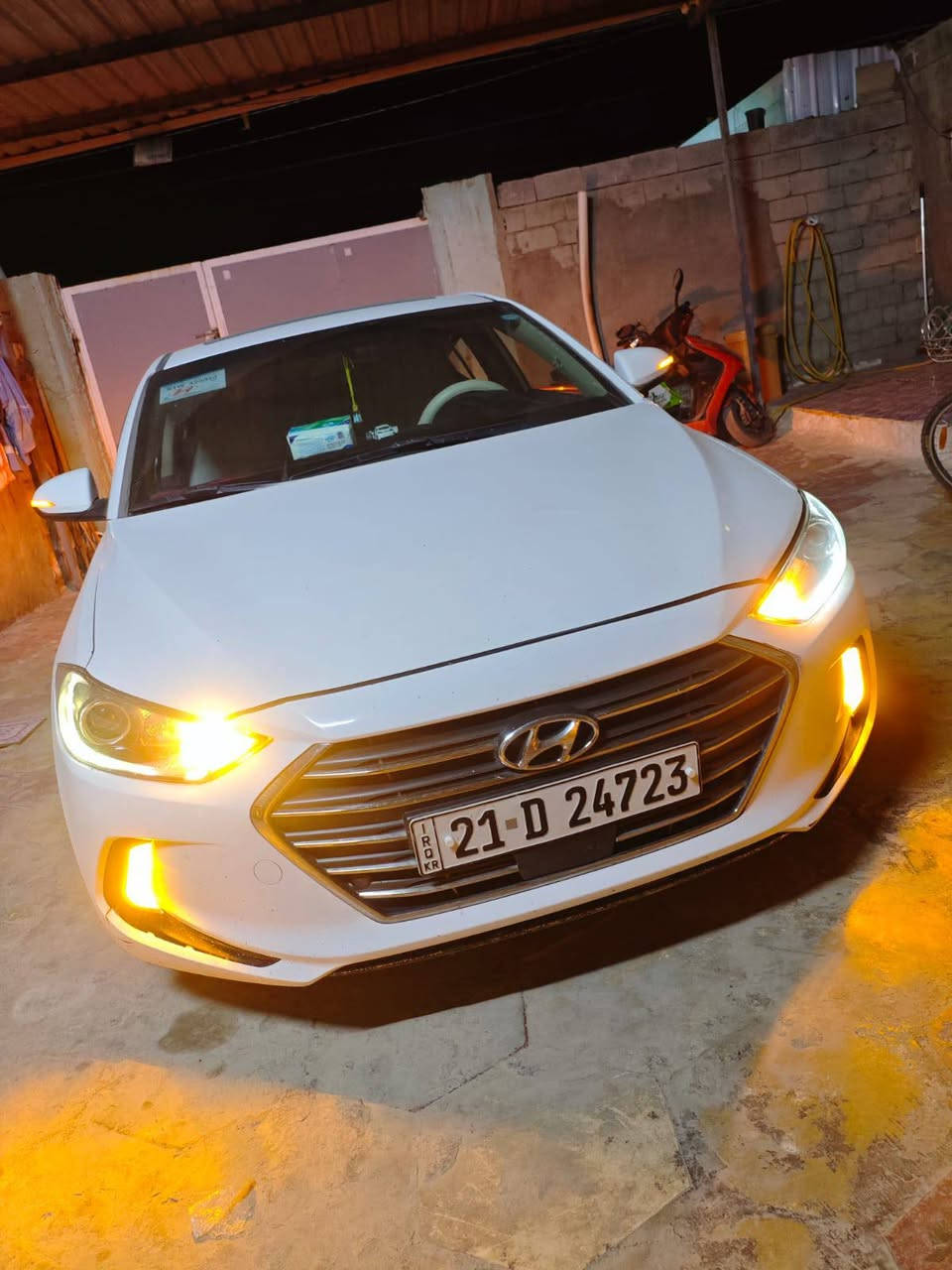 السلام عليكم
النترا موديل 2018 خليجي 

فول مواصفات عدا البصمه فقط 

بيها حادث خلفي ومصلح 

كير اي تي 6نمر نظام سبورت

الشاصي مكفول محرك 2000

جاهزه من جميع النواحي مكان النجف للاستفسار***********

بيع فقط
