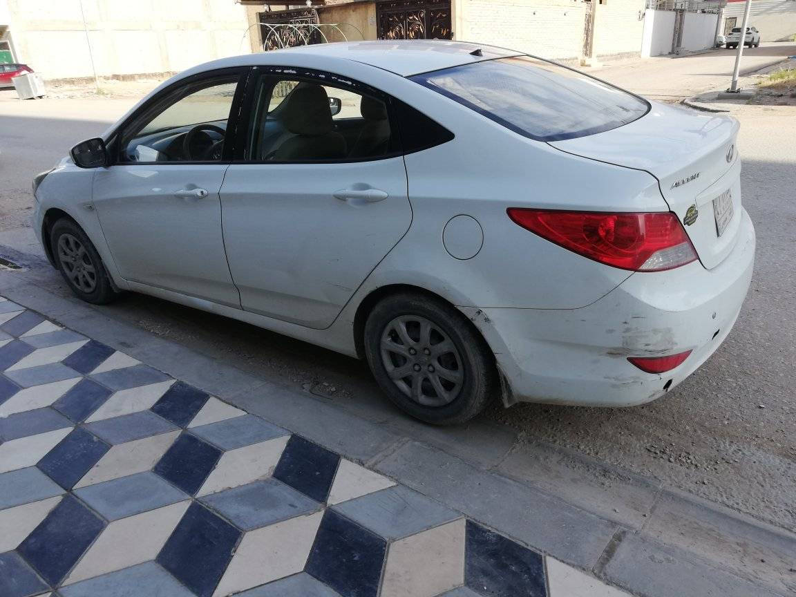 اكسنت موديل 2015
خليجي محرك 1400 كير اتوماتيك
رقم نجف
مكفولة قمارة وتكم وشواصي بيه صبغات بكم مكان
مكيفة بيه بخار خفيف
حدادية جيدة
السعر 72
للاستفسار أكثر المراسلة على الخاص
مكان السيارة النجف الاشرف.


**إذا كنت صاحب هذا الإعلان وتريد حذفه لأي سبب، رجاءا أرسل رسالة إلى الدعم الفني**