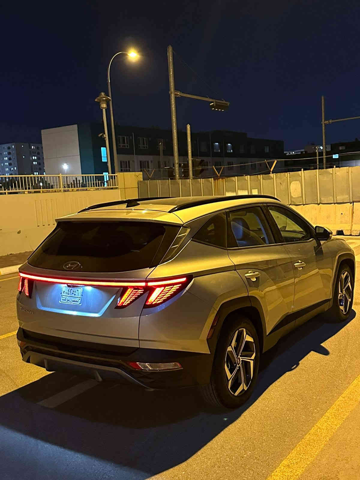 السلام عليكم ( مكلف في النشر)
توسان 2024 لمتد وارد امريكي محرك 2500 اعلى مواصفات خاصه لمتد 1/1 VIP.   ( ترهم مراوس حسب القناعه ) بدون اي تبديل ليبل واحد بدون ارباك كلهن سليمات 
 بصمه + بصمه ابواب لمس
 بانوراما 
كيج الكتروني متغير 
كاميرات ٥
كير دكمه 
نقط عمياء
رادارات امامي خلفي جانبي
تتقدم للامام وللخلف ب بصمه
هندبريك بصمه
كشنات كهرباء
كشنات جلد اسود
كشنات خزن ميموري
كشنات تبريد وتدفئه امامي خلفي وتدفئه استيرن
قياده اليه
بك لايت لد
 لايت لد + زينون
شاشة كبيرة لمس
من تشغل اشارة يقلب الكيج كامره
 شارة جانبيه
تثبيت سرعة
ويل كب كبير كروم
تحديد مسار 
فول تحكمات ستيرن
تبريد لمس
 السماعات شركة BOSE
 شحن وايرلس
نظام gps خرائط
 شفتات كير ب ستيرن
حساسات امامي خلفي
تشغيل عن بعد 
 اوتو بارك 
 مود ادرايف اقتصادي - سمارت - سوبر -وثلجي 
نظام نزول منحدرات 
تبريد قطعتين امامي خلفي 
ويل كب حجم 19
 شاشه ابل كار بلي  
 اوتو هولد 
مكانها بغداد السعر 190 ورقه وبيها مجال رقم بغداد 
لللاستفسار: ***********واتساب فقط
